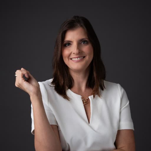 Luiza Castro